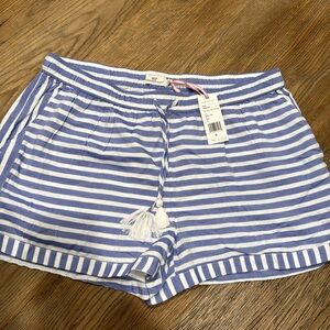 Vineyard vines pull on shorts
